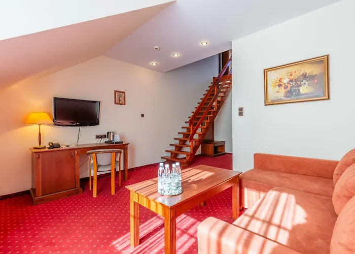 Dziki Potok Konferencje & فندق كارباش