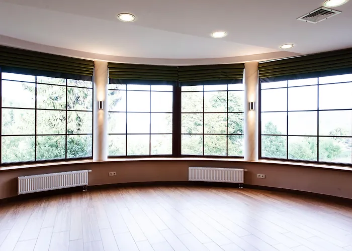 فندق Dziki Potok Konferencje & كارباش